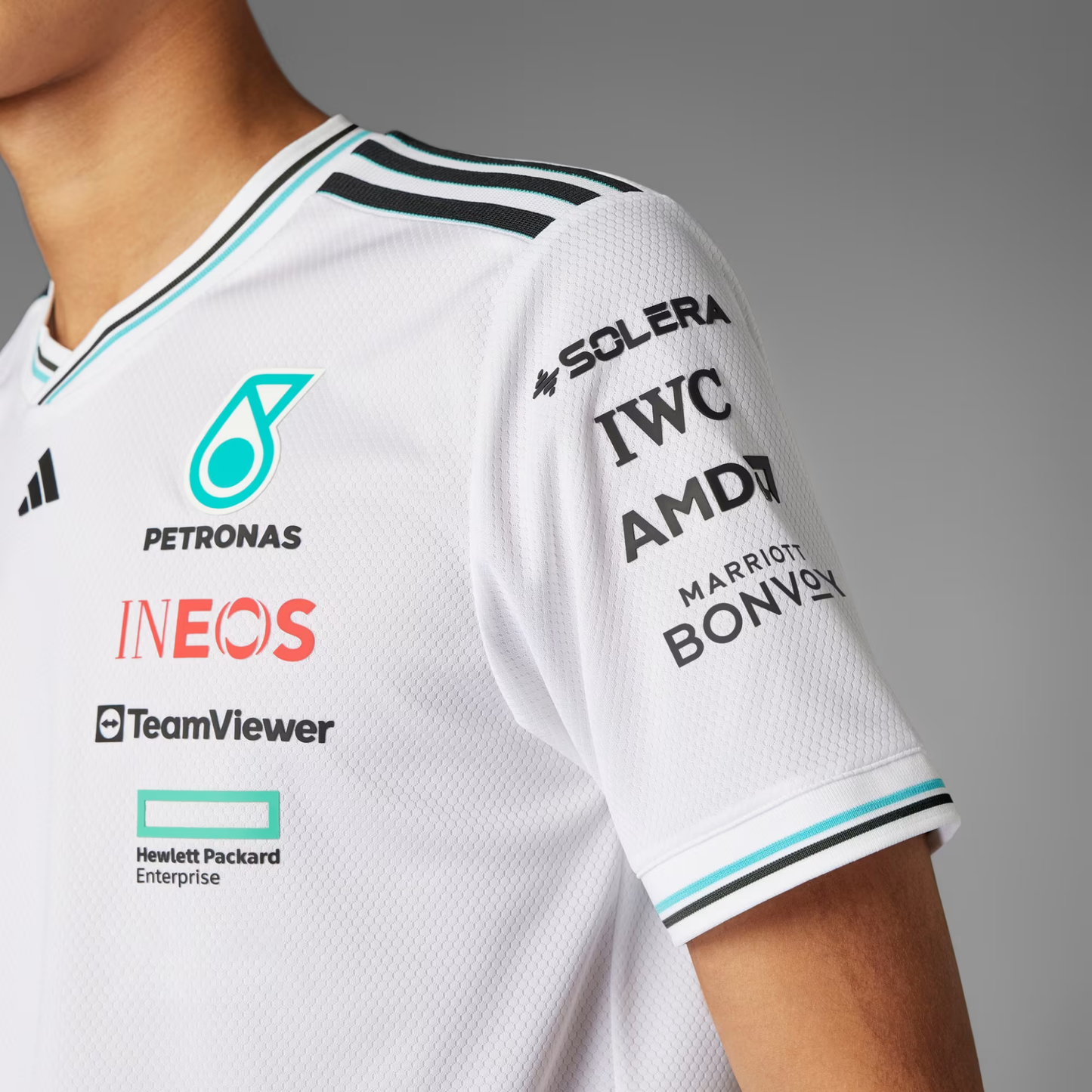AMG Petronas Tee Shirt Team 2025 - Blanc