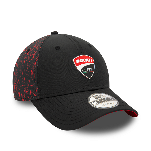 Ducati Corse Casquette CRINKLE AOP 9FORTY - Pau Motors Shop
